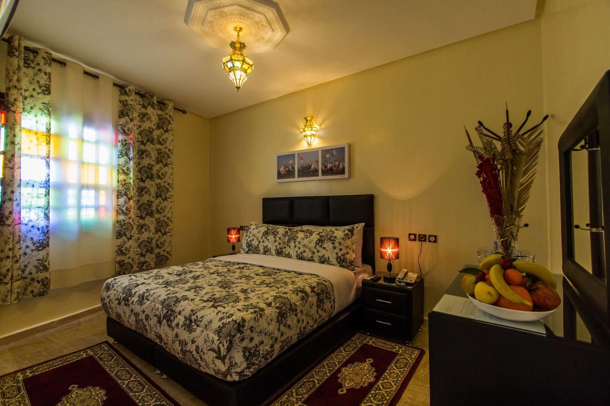 Hotel Blue Sky Fès Dış mekan fotoğraf